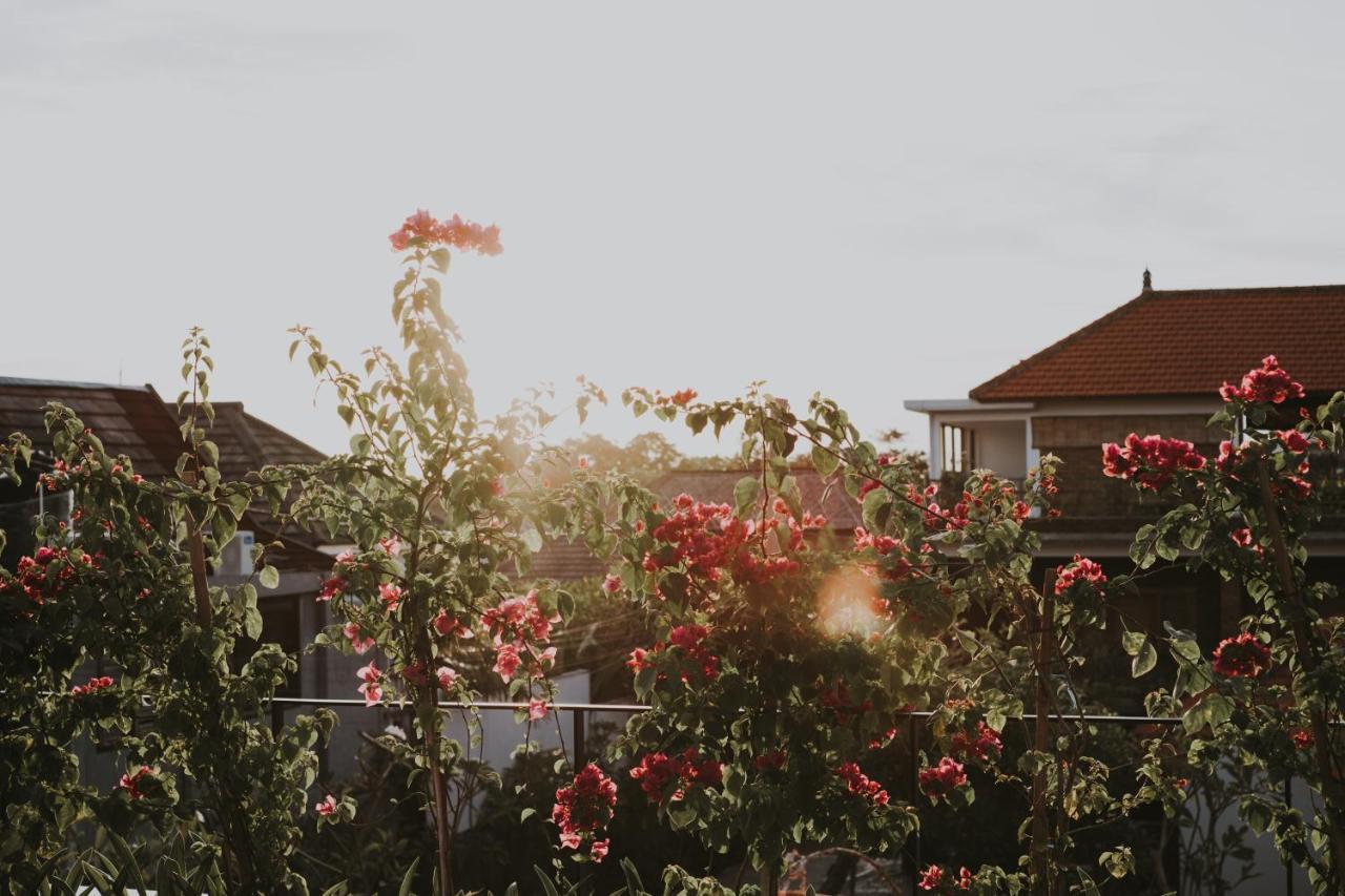 New 4 Bedroom 5 Min Walk To Berawa Beach Enclosed Livng Canggu Exterior foto